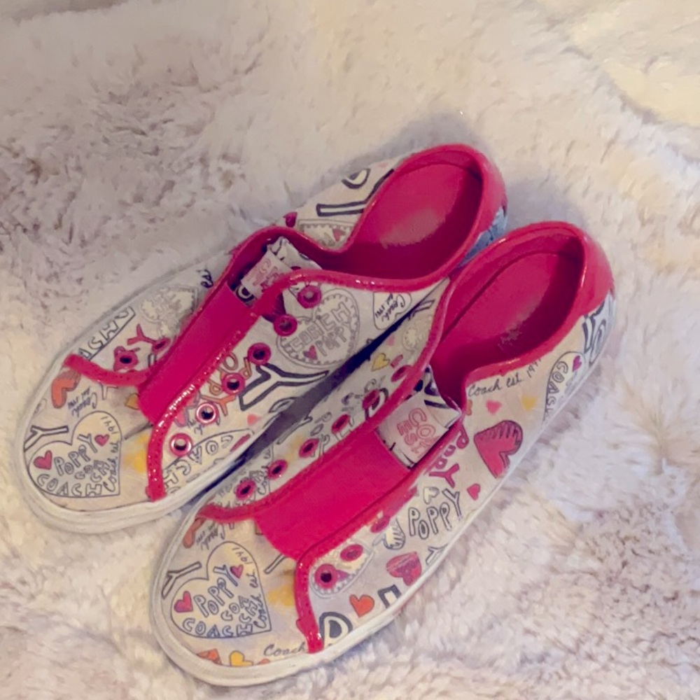 COACH Bev A1573 Pink Poppy Heart Graffiti Slip on Nostalgic Kidcore Sneakers 8.5